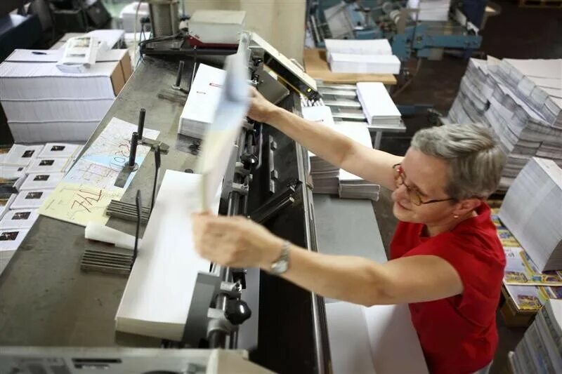 Работа в издательстве. Издательское дело. специальности в издательстве. печатное дело профессия. редакционно издательское дело.