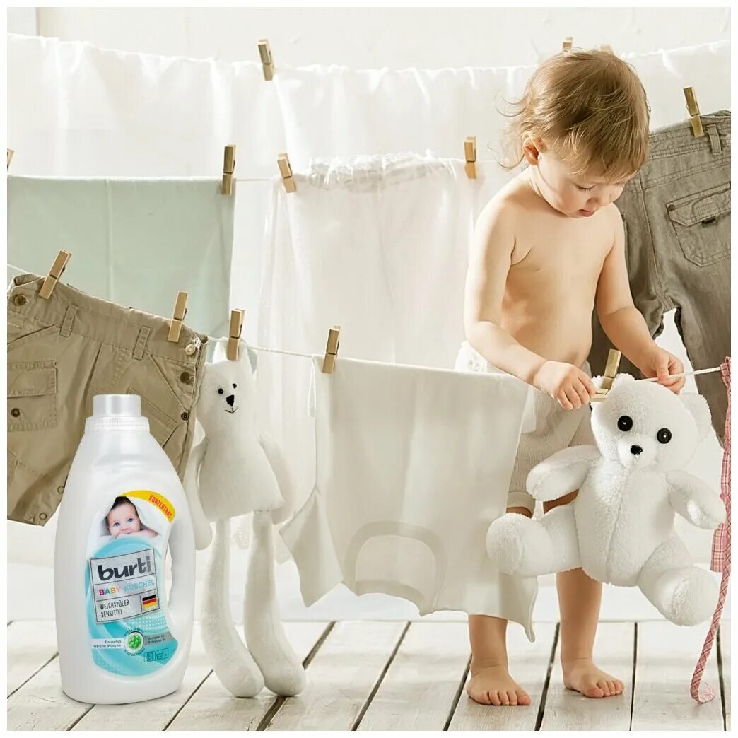 дети стирают белье. обработка детского белья. обработка детского белья. гигиенические требования к одежде детей. средства гигиены для новорожденных.