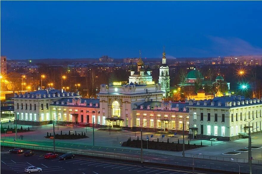 Рыбинская станция. Рыбинск вокзал. Ж/Д вокзал Рыбинск. Рыбинск город вокзал. ЖД вокзал Рыбинск.