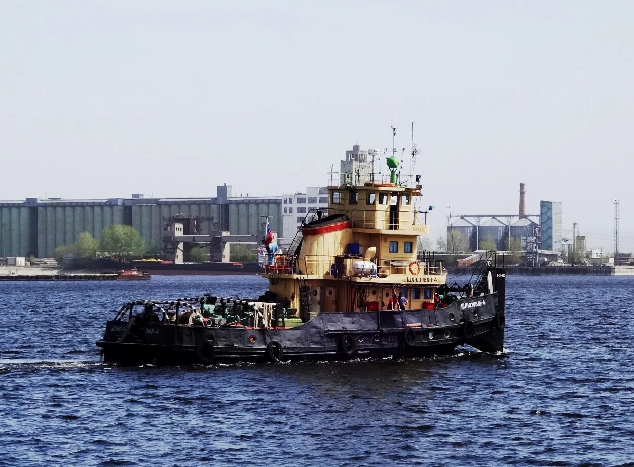 Кредистория шлюзовая наб 4 москва. Шлюзовой 76. Кредистория шлюзовая наб 4 москва. Набережная водоотводного канала. Шлюзовой 125.