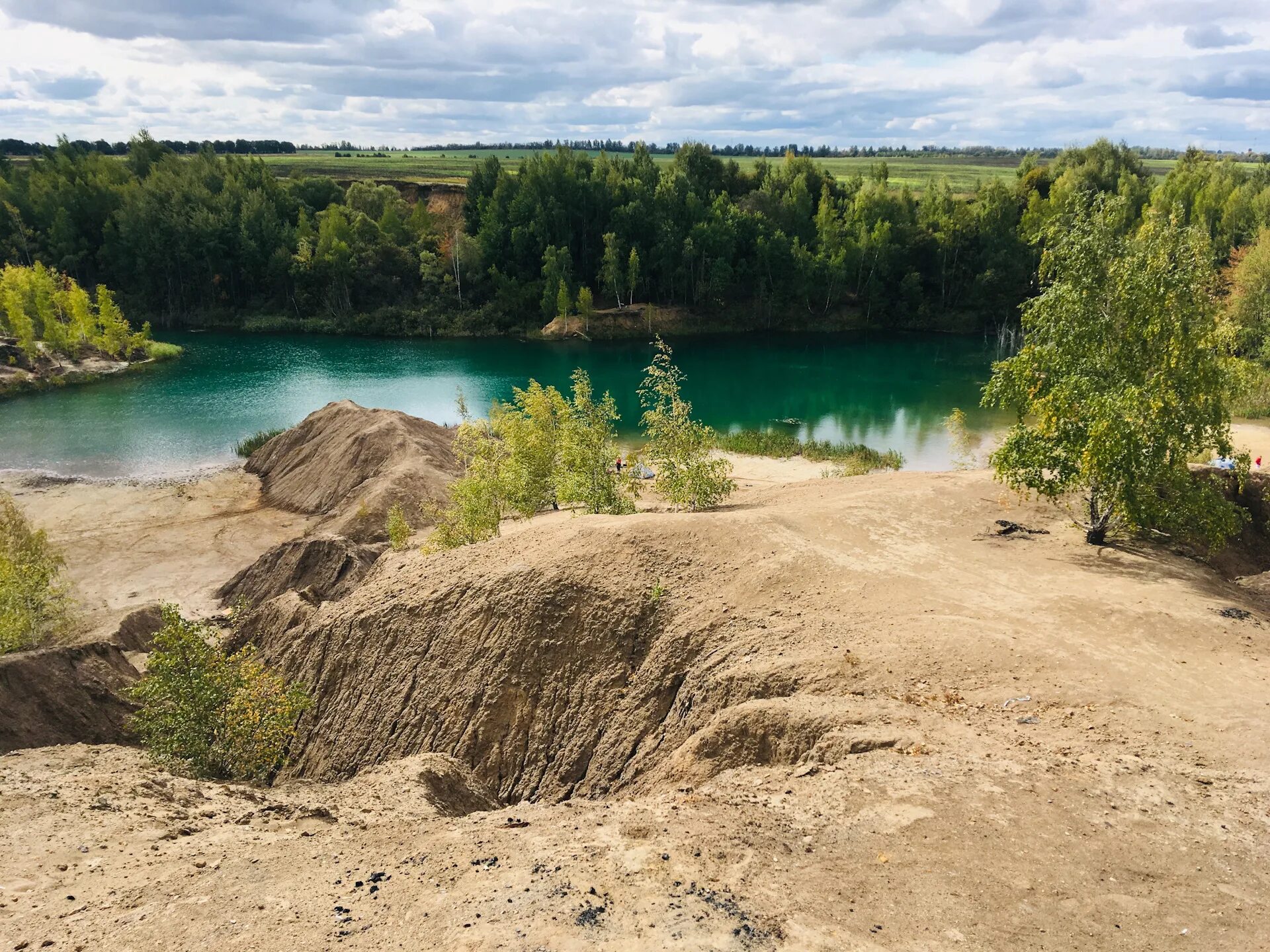 Фото голубых озер тульской области. Тула голубые озера Кондуки. Деревня Кондуки Тульская область голубые озера. Романцевские горы деревня Кондуки. Тула деревня Кондуки.