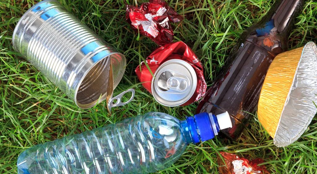 банки пластиковые пищевые. банка в пластиковой бутылке. м461. пробка для пивной бутылки многоразовая. пластиковые бутылки мусор.