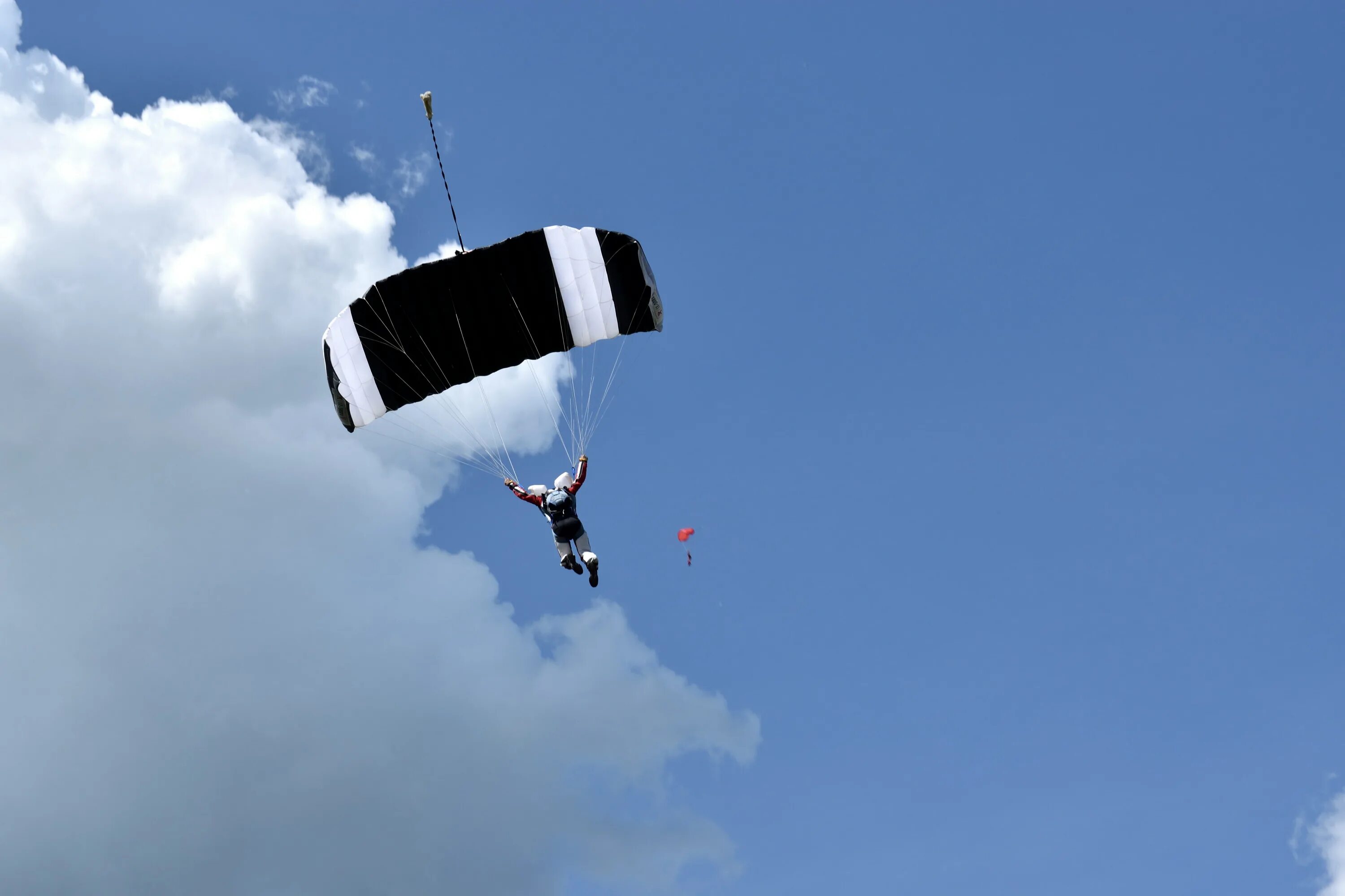 Демотиваторы про летчиков. Плохо летающий. Самолет над байкалом. Туман в аэропорту. Летают самара.