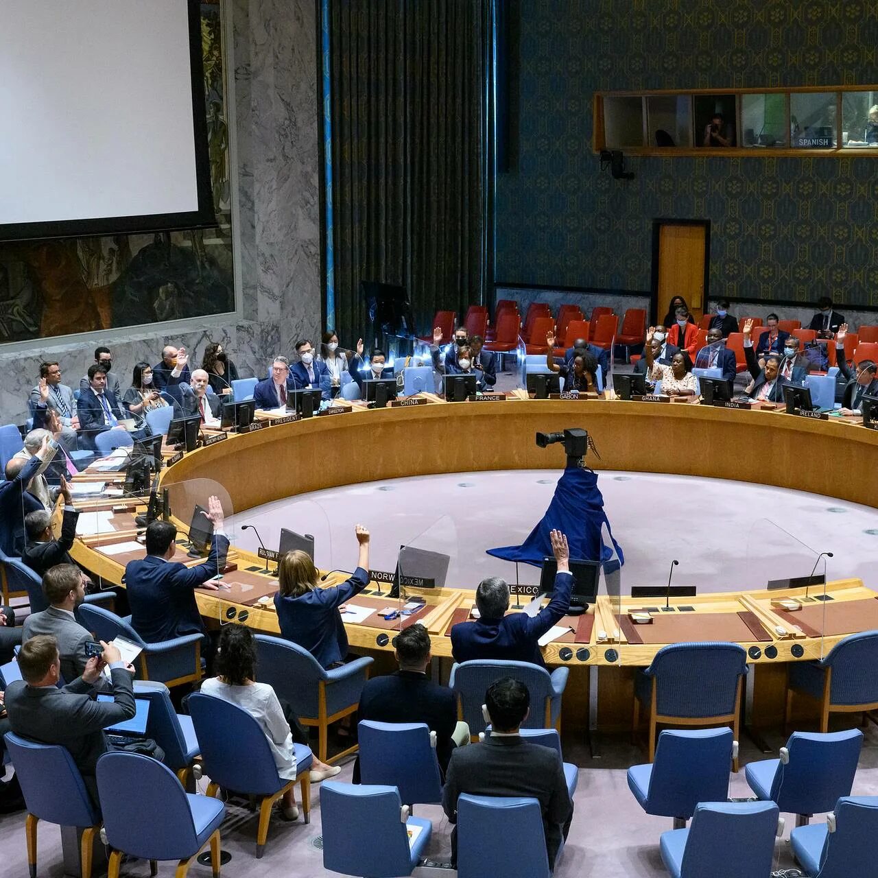 Совет безопасности ООН. Фархан хак ООН. Зал Совбеза ООН. Совет безопасности ООН фото.