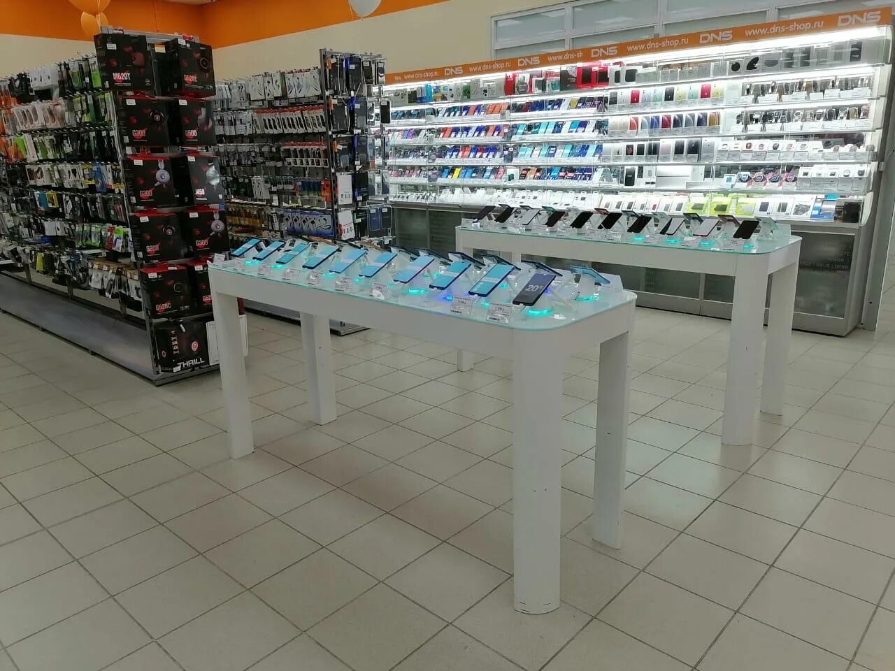 Интернет в новомосковске тульской. Березовая 10 новомосковск. Твое новомосковск. Dns рязанское ш. Dns новомосковск березовая.