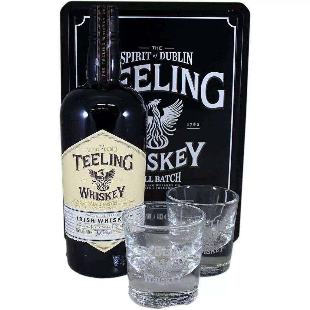 Teeling small batch. Виски teeling irish batch. teeling small batch 46% 100cl. teeling small batch plantation rum cask irish whiskey. teeling small batch irish whiskey + black gt.
