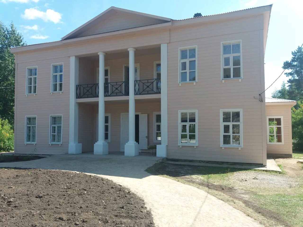 Усадебный дом милюковых в пос. Усадьба милюковых овсище тверская область. Усадьба сафонково тверская область. Усадьба поддубье тверская область. Н.