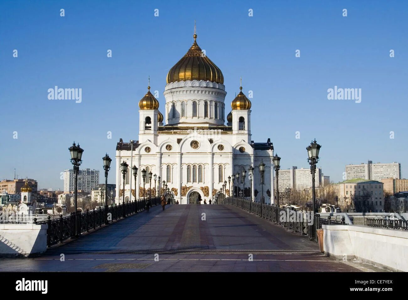 Christ the savior. Соборный храм христа спасителя. Храм христа спасителя. Московский храм христа спасителя. Храм христа спасителя в москве фото.