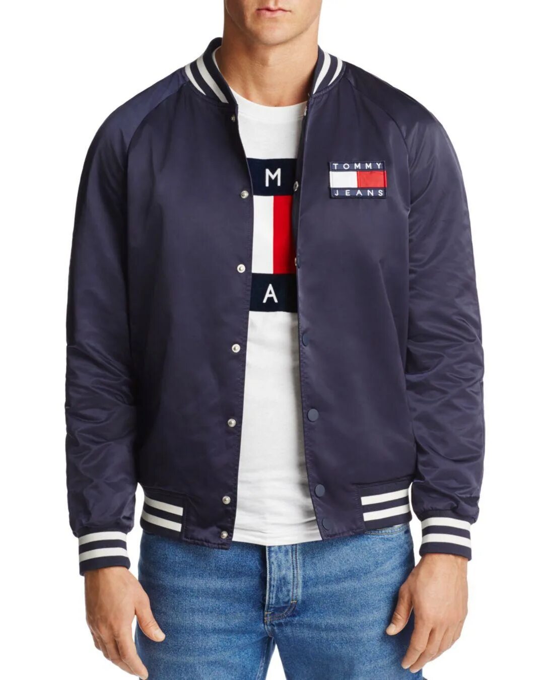 Бомбер Tommy Hilfiger мужской. Varsity Bomber Jacket Tommy Hilfiger. Томихолфигер джинс бомбер. Куртка Томми Хилфигер. Бомбер запустить