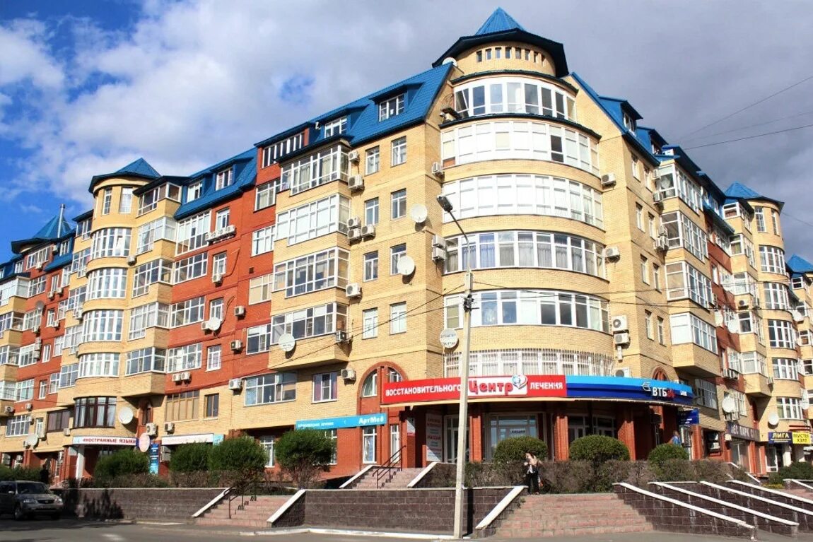 улица 10 лет октября 138 дом. жк покровский 1. дома дом 10 лет октября. фото здания 10 лет. улица крылова тверь.