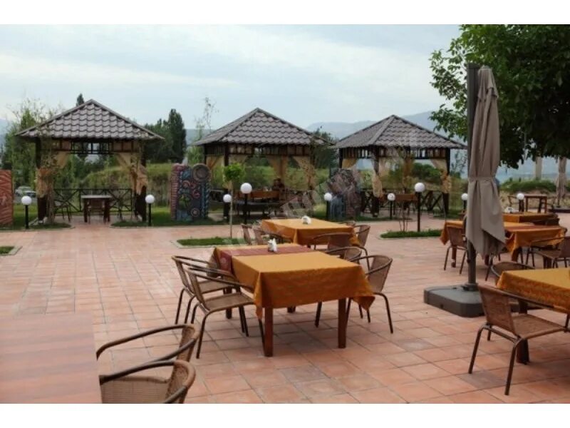 Чарос делюкс чарвак. Ресторан charos deluxe resort spa узбекистан. Отель чарос чарвак узбекистан. Чарос резорт узбекистан. Чарос.