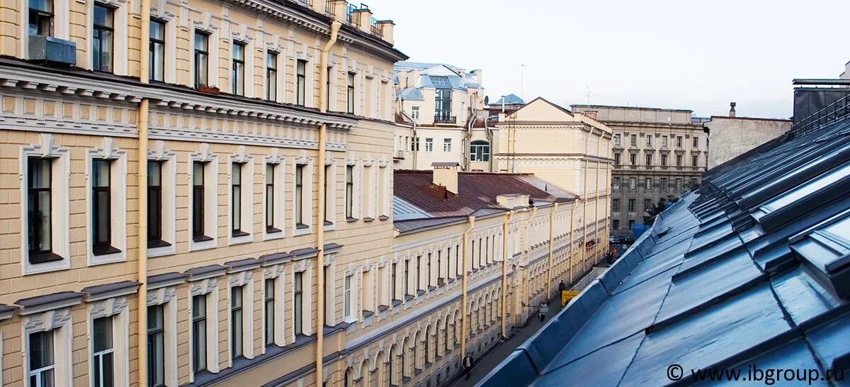 Биржевой переулок 2. Особняк. Биржевой переулок 1. , 2. Биржевой переулок 1/10.