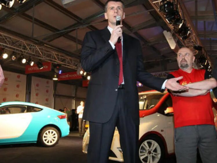 Создатель е мобиля. Лада ё-мобиль. Михаил прохоров ё мобиль. Михаил прохоров ё мобиль. Михаил прохоров ё мобиль.