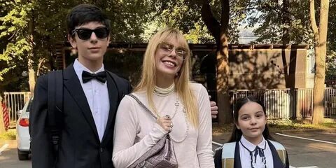 Жаңа жалаңаш қыздардың суреттері