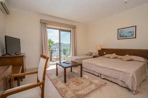 Costa beach hotel