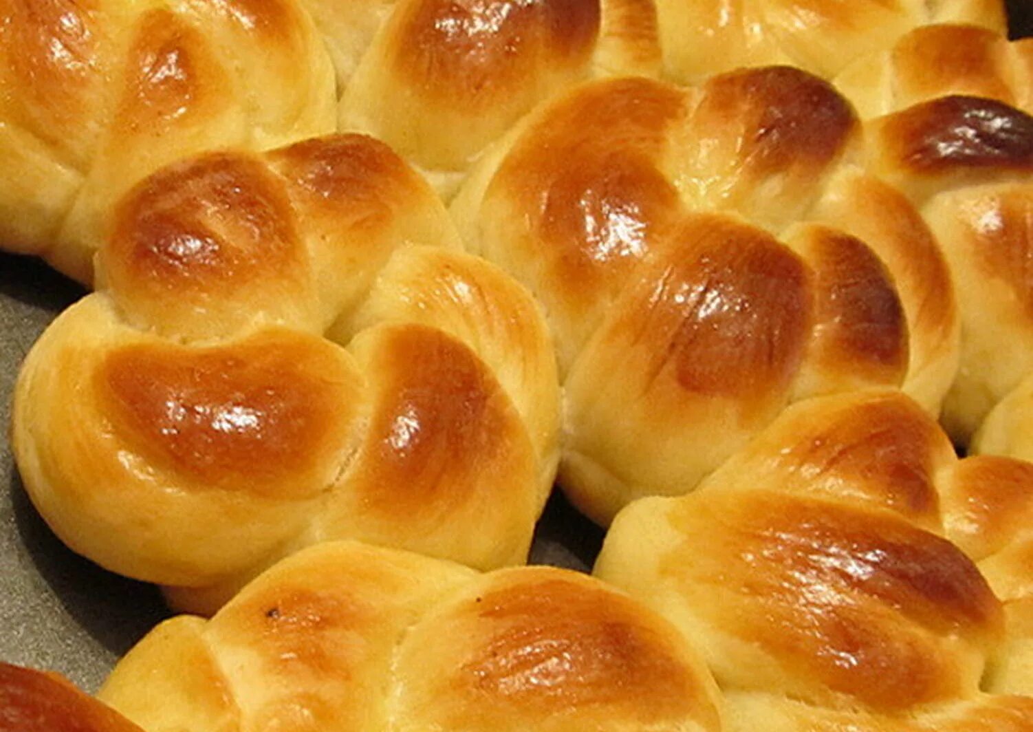 булочки от узбечки со сгущенкой. хозяюшка узбечка. узбечка булочка. булочка тайерлаш. хошаны.