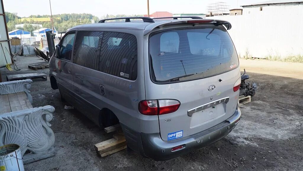 Молдинги hyundai grand starex. Hyundai h1 2007. Hyundai grand starex кузов разбор. Разбор хендай старекс. Hyundai grand starex кузов.