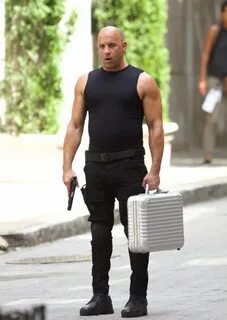 Фото и видео со съемок "Форсажа 8"