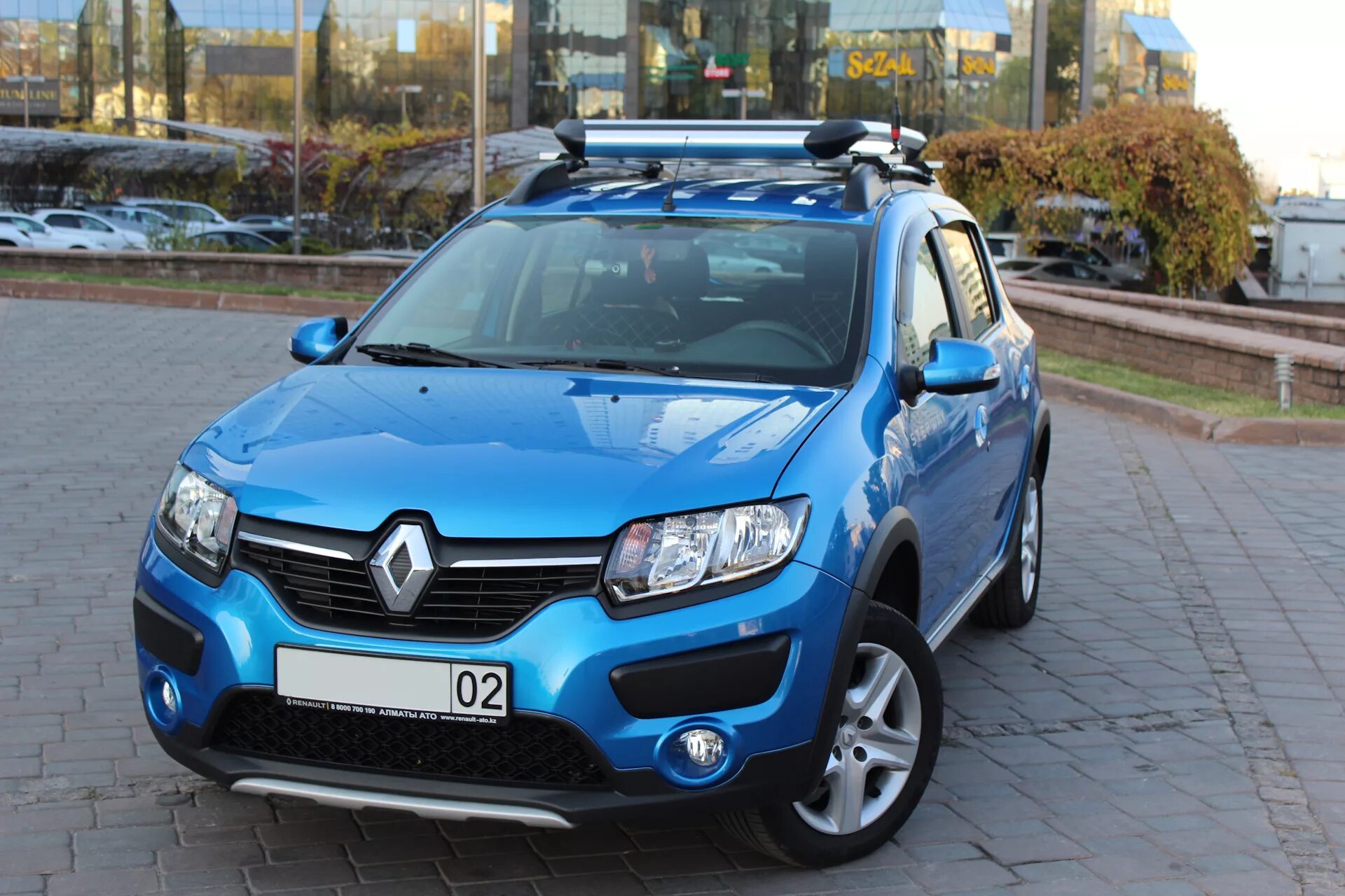 Sandero stepway ii. Renault Sandero Stepway 2. Рено Сандеро степвей 2015. Renault Sandero Stepway 2015. Renault Sandero Stepway 2017.