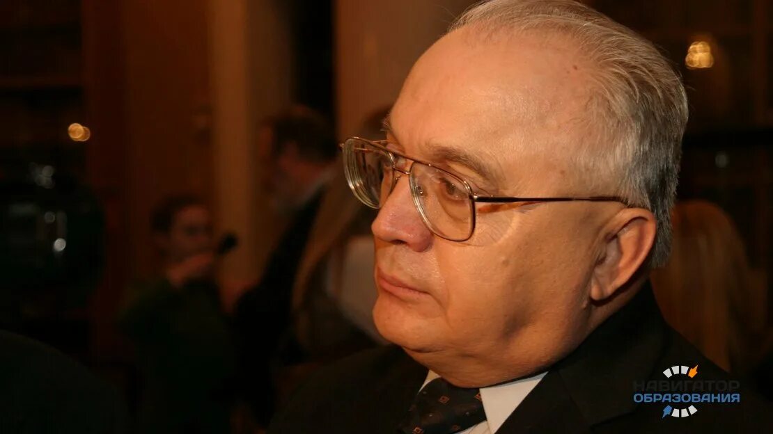 Ректор мгу. Садовничий ректор. Слушать песни садовничего. Слушать песни садовничего. Садовничий ректор.