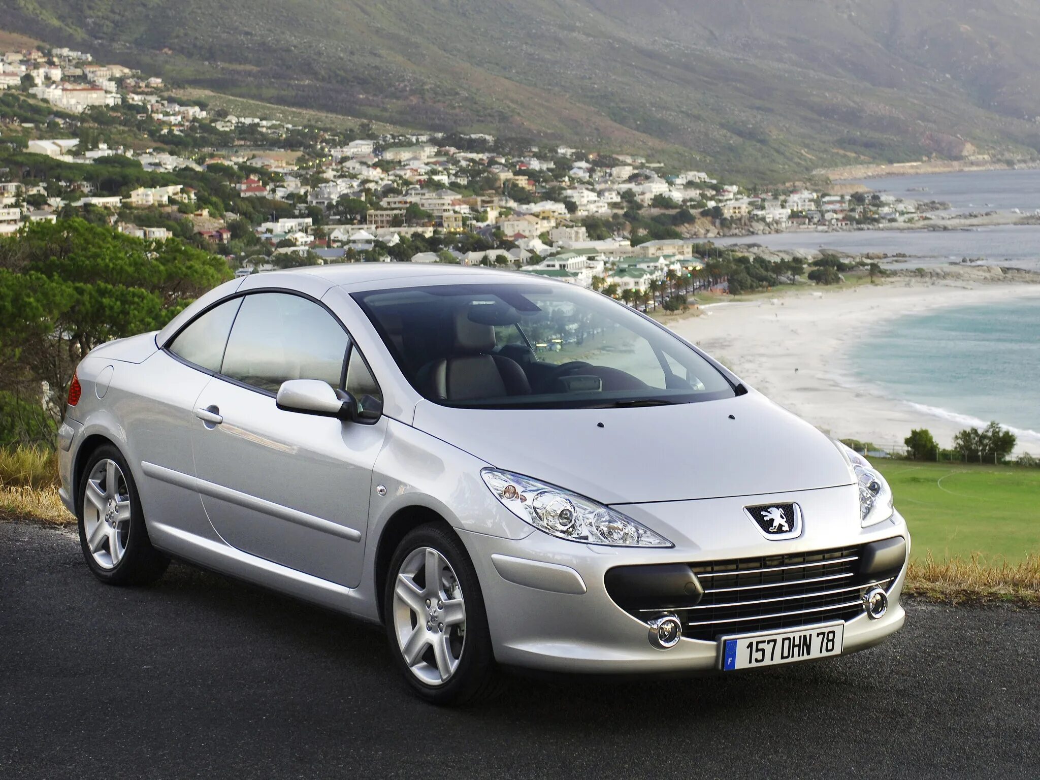 Какое пежо лучше купить. Peugeot 307. Peugeot 307 cc. Пежо 307 купе. Peugeot 307cc 2008.