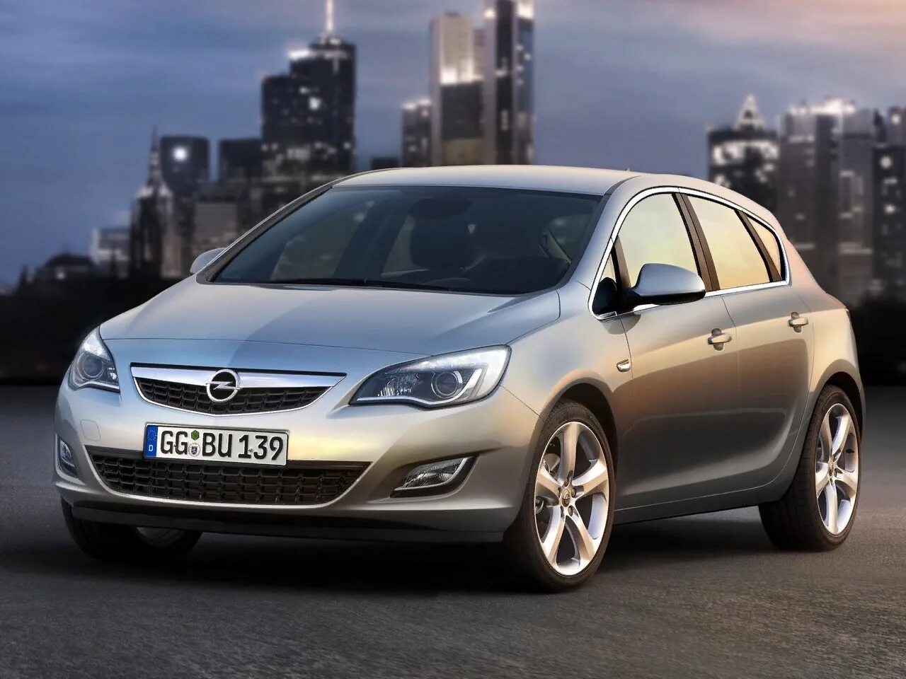 Купить опель в казахстане. Opel Astra j. Opel Astra j 2010. Opel Astra j 2009. Opel Astra Hatchback.