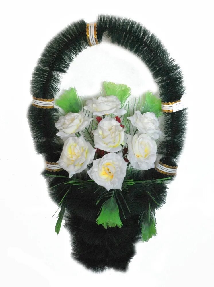 Венок корзина ритуальный. Ритуальные венки и корзины из искусственных цветов. Ритуальные корзины из искусственных цветов. Венок корзина ритуальный. Ритуальные корзинки.