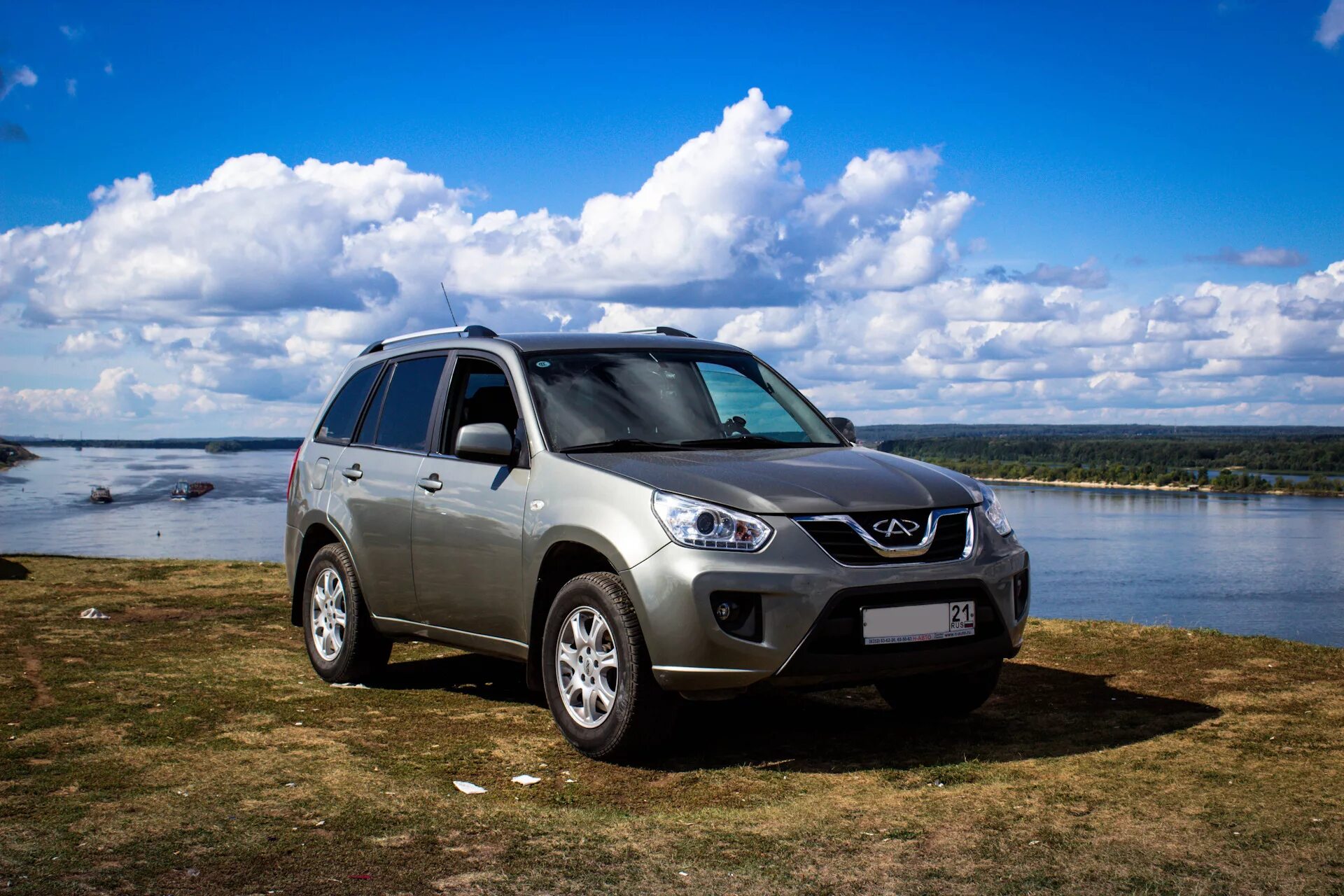Чери тигго минусы. Chery tiggo 6. черри тигго 1. чери тиго фл. chery tiggo fl.