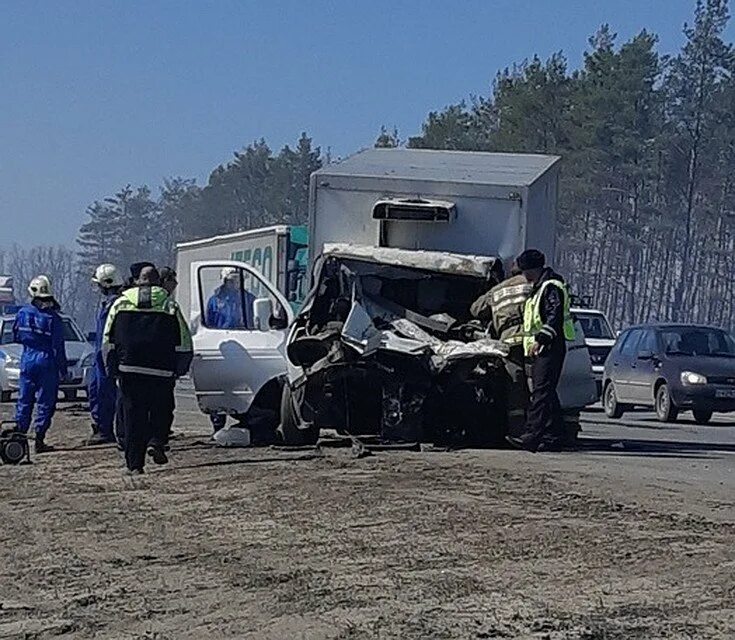 Аварии за неделю со смертельным исходом. Дтп газель на трассе м5. самарская область дтп со смертельным исходом фура и газель. авария на трассе м5 за последние 3 дня. авария с участием газели на трассе.