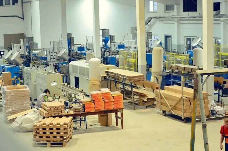 Промышленные предприятия. Гатчина завод работа. Гатчина завод работа. Кингспан сэндвич панели. Молочный комбинат в гатчине.