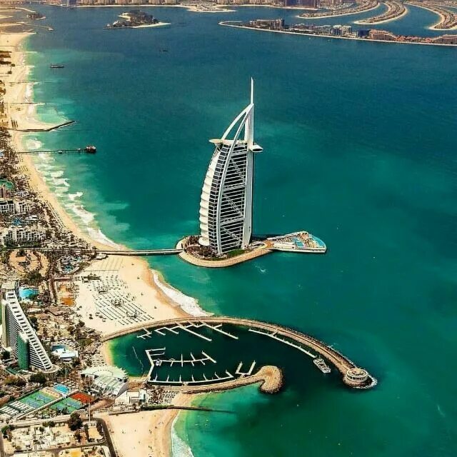 Dubai Home Prices Set for Another Year of Decline, CBRE Says - Bloomberg