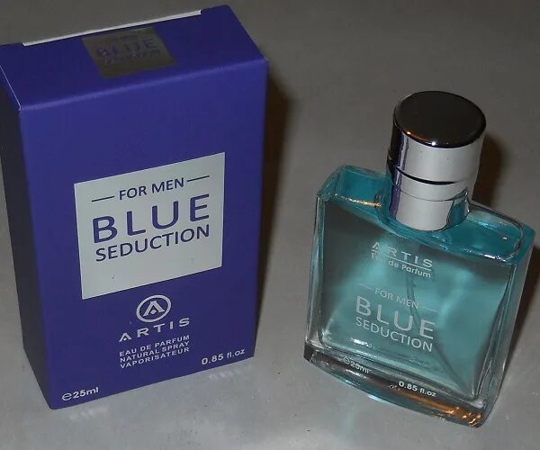 Парфюм azure черный. Духи мужские фиолетовые. Блю форс духи мужские. Black blue духи мужс. Мужские духи в синем флаконе.
