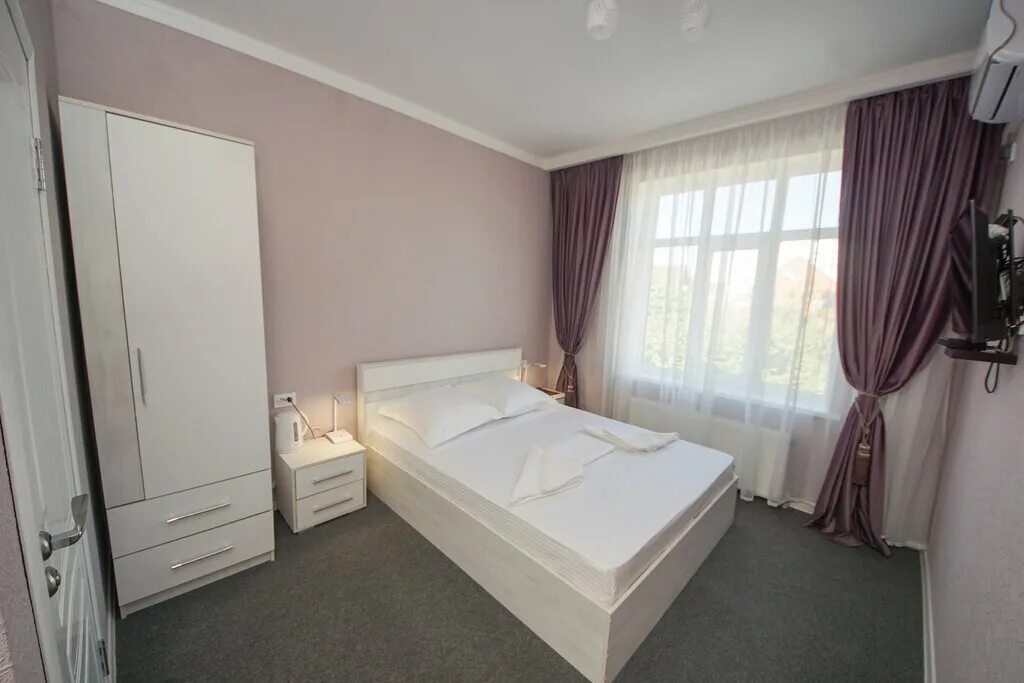 гостевой дом краснодар. мотель гостиница. строителей транскама, 8. премьер отель фото. отель краснодар фадеева круиз.