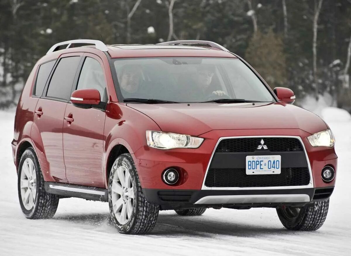 Митсубиси аутлендер xl 2008. 0 2007. 4. Mitsubishi outlander xl ii 2. Аутлендер xl поколения.