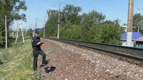 Приходить сбить
