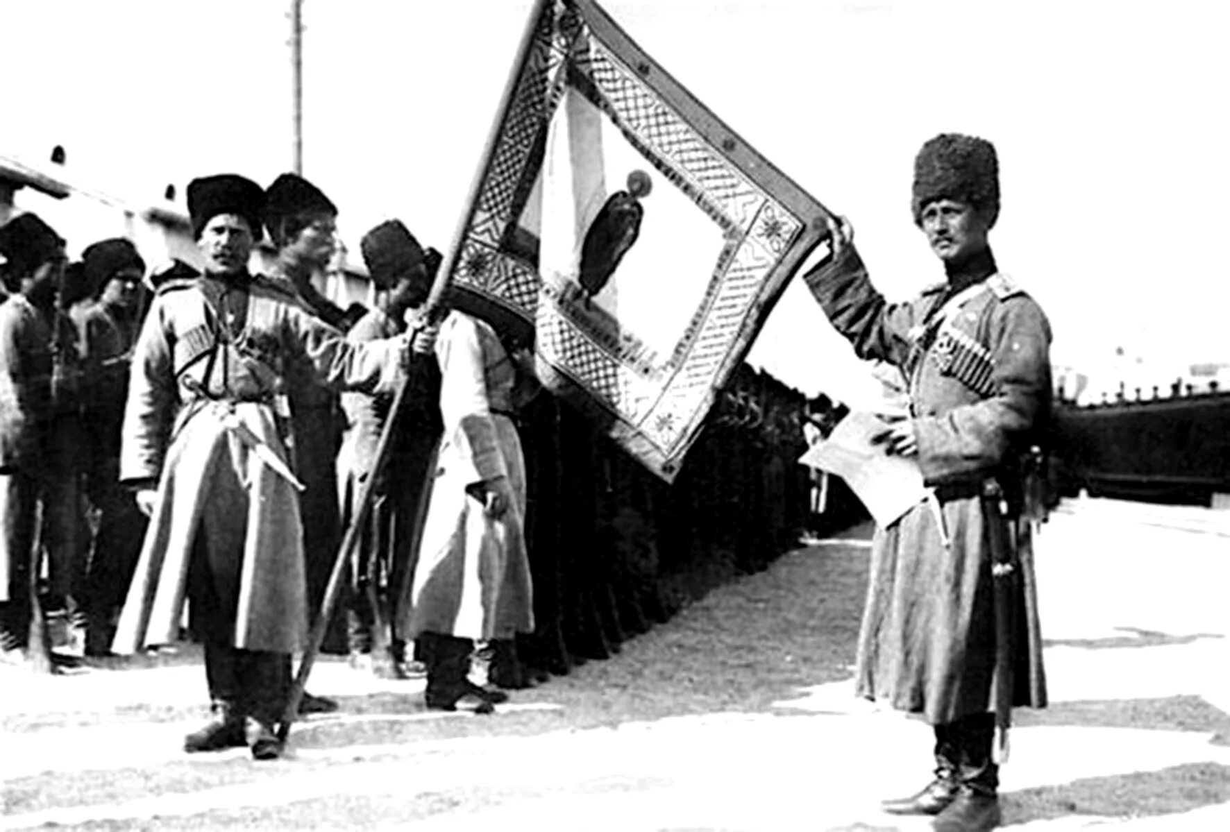 Кубанские казаки в первой мировой войне. 1-й черноморский полк кубанского казачьего войска. Архивы казаков кубанского казачьего войска 19век. Парад кубанского казачьего войска. 6 пластунский кубанский батальон.