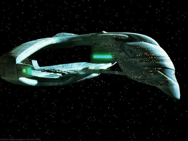 Авианосец протоссов starcraft 2. Инопланетный звездолет. Ufo 2023. Инопланетный транспорт 7 букв. Инопланетяне возле тарелки.