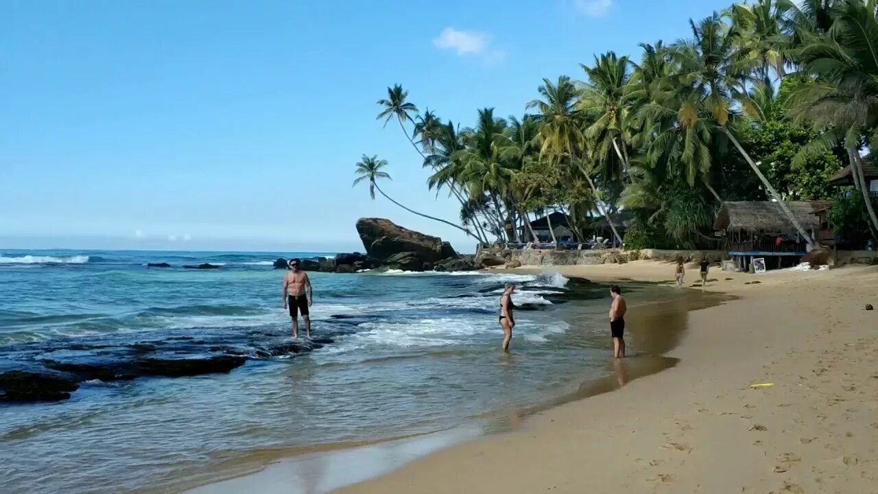 Пляж Далавелла Шри-Ланка. Унаватуна Шри Ланка. Пляж Хиккадува Шри Ланка. Далауэла Бич Шри Ланка.