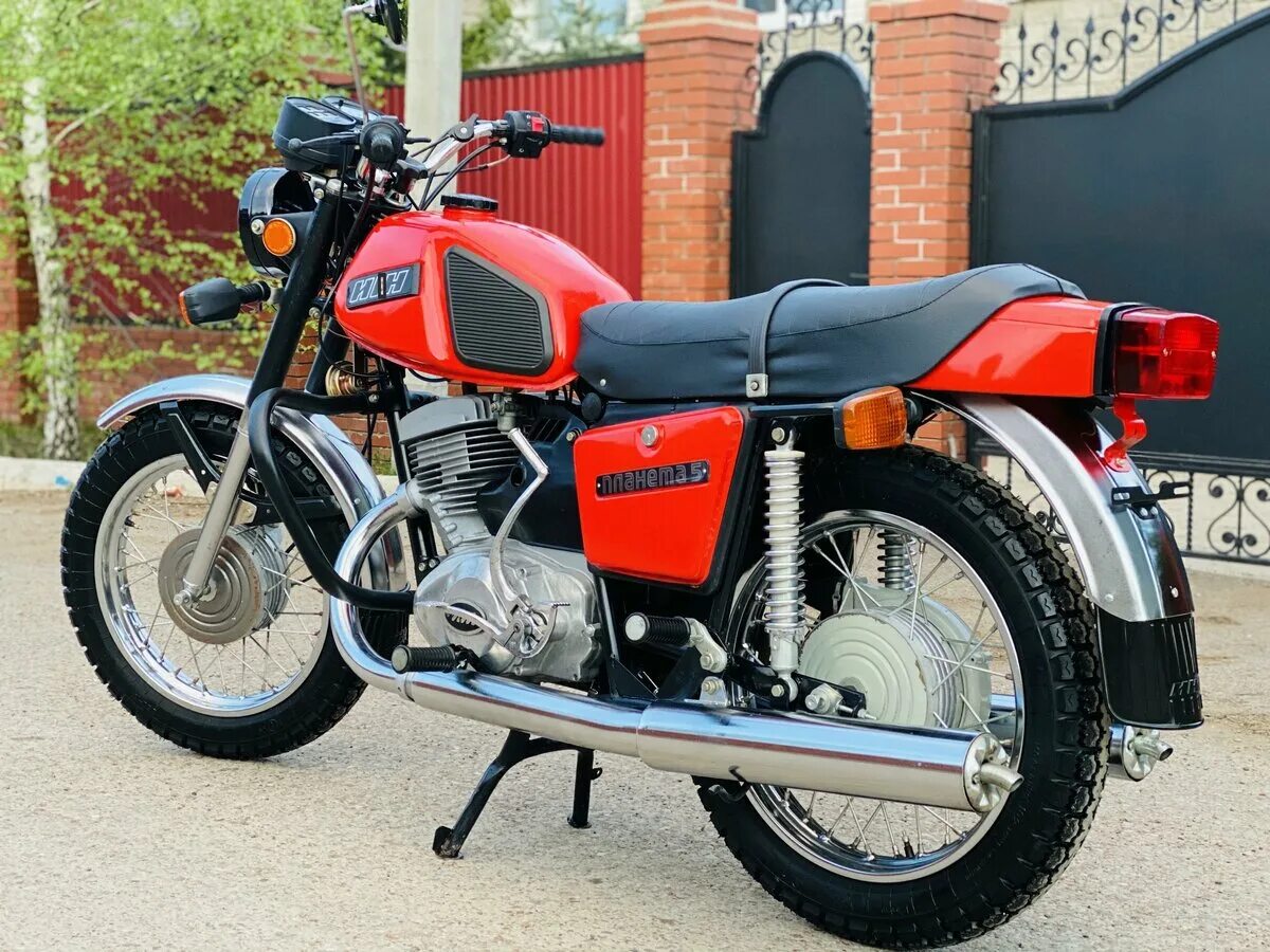 Иж планета 5 107. Иж планета выпуск. Мотоцикл иж планета ю 5. Иж планета 2006. Мотоцикл иж планета 5 новый.