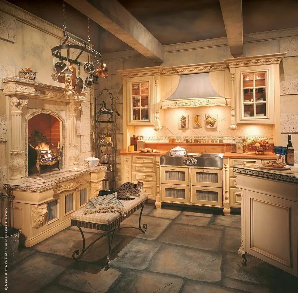 Дизайн старина. Кухня Neff Kitchens. Канадские кухни Neff. Кухня в Тосканском стиле Кантри. Кухня в Старом стиле.