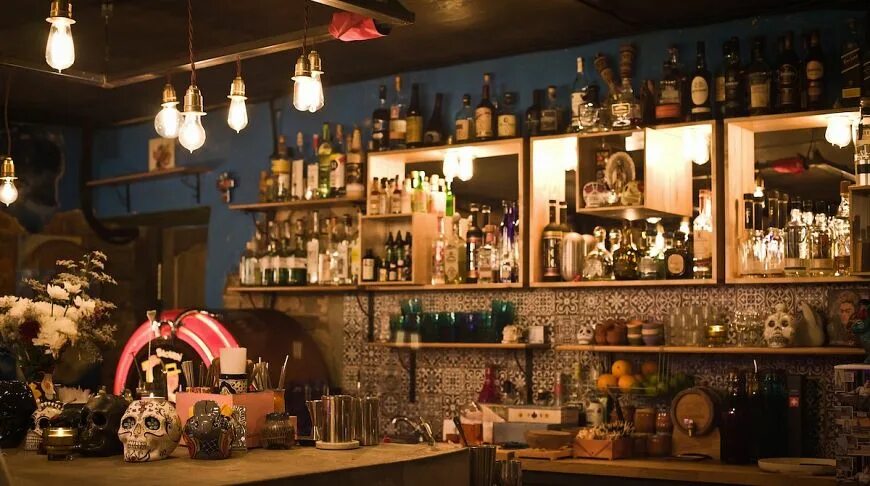 El Copitas Bar Санкт-Петербург. Эль капитос бар Питер. Мексиканский бар в Питере el Copitas. Мексиканский бар Колокольная. Эль капитос