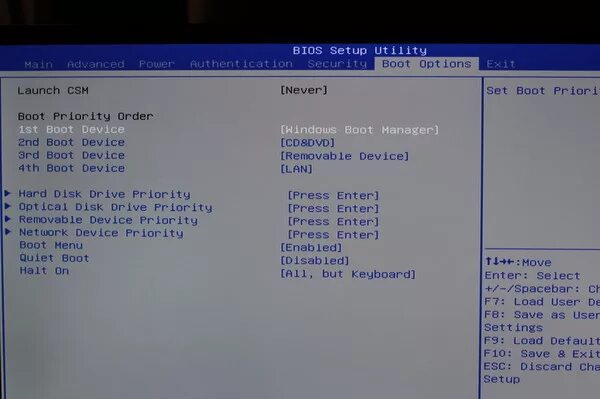 Настройка bios установки. Жёсткий диск в биосе виндовс 10. Виндовс на жестком диске в биосе. Порядок дисков в биосе на ноутбуке. Как выбрать загрузочный диск в биосе.