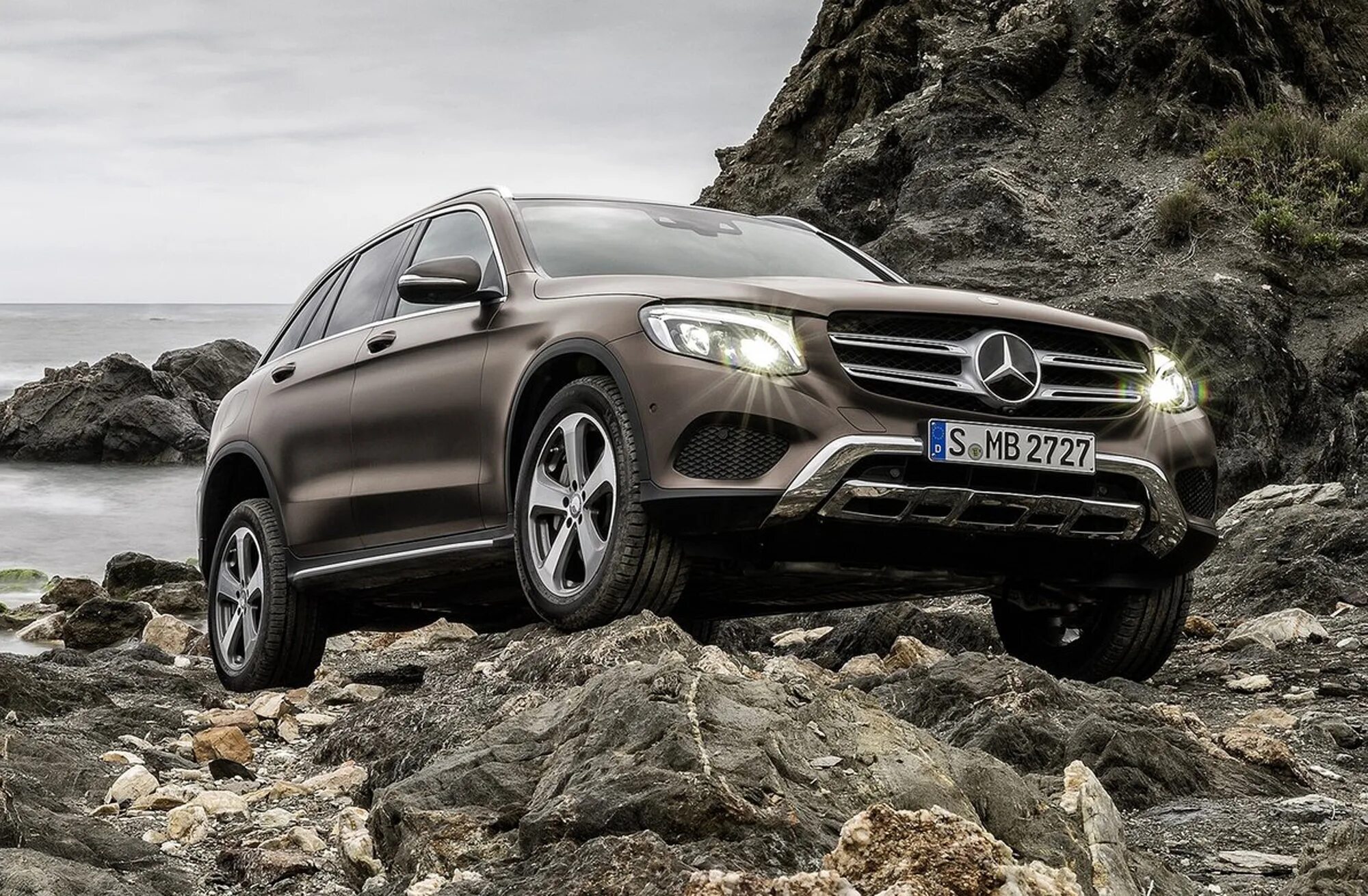 Glc me. Mercedes glc. mercedes glc внедорожник. mercedes-benz glc x253 2015. мерседес глс 250.