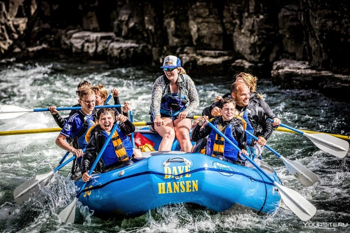 White Water Rafting вид спорта. Рафтинг в Лосево. Экстремальный рафтинг. Развлечения силы