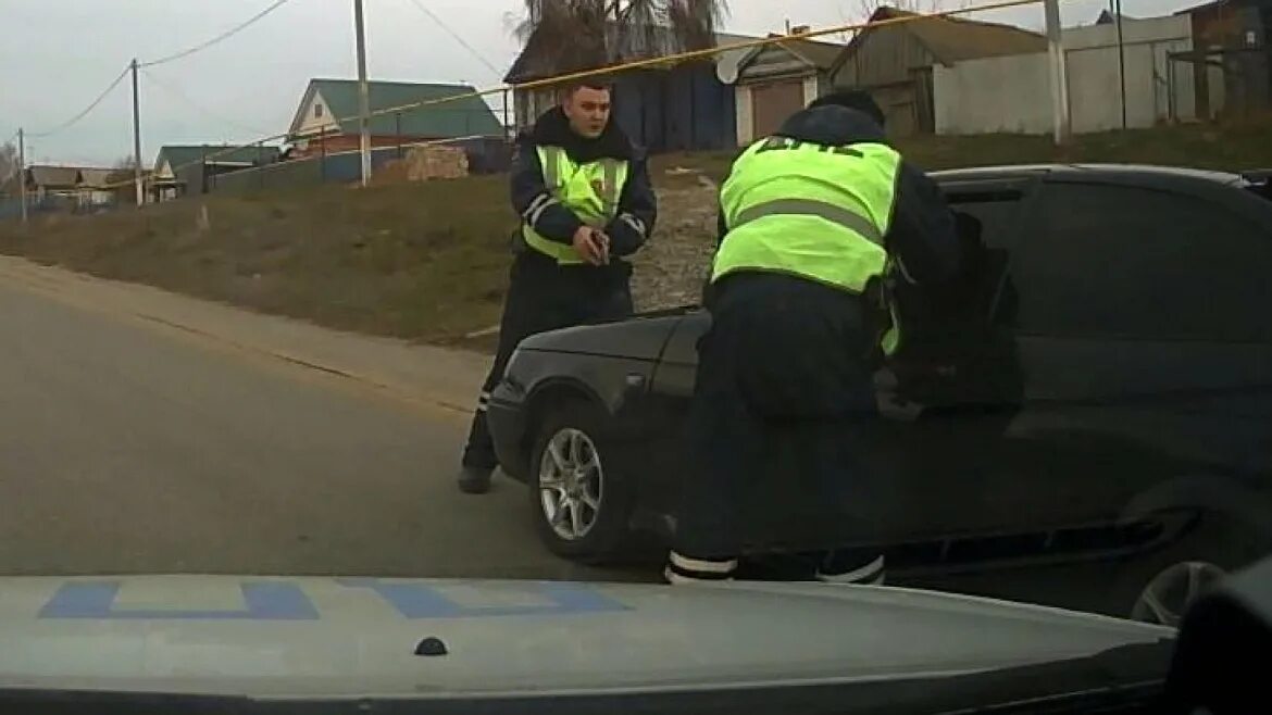 Сбит инспектор