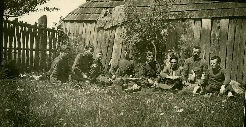 Борьба смерш. Отряд смерш нквд. Отряды упа. Борьба смерш. Бойцы упа оун 1944.