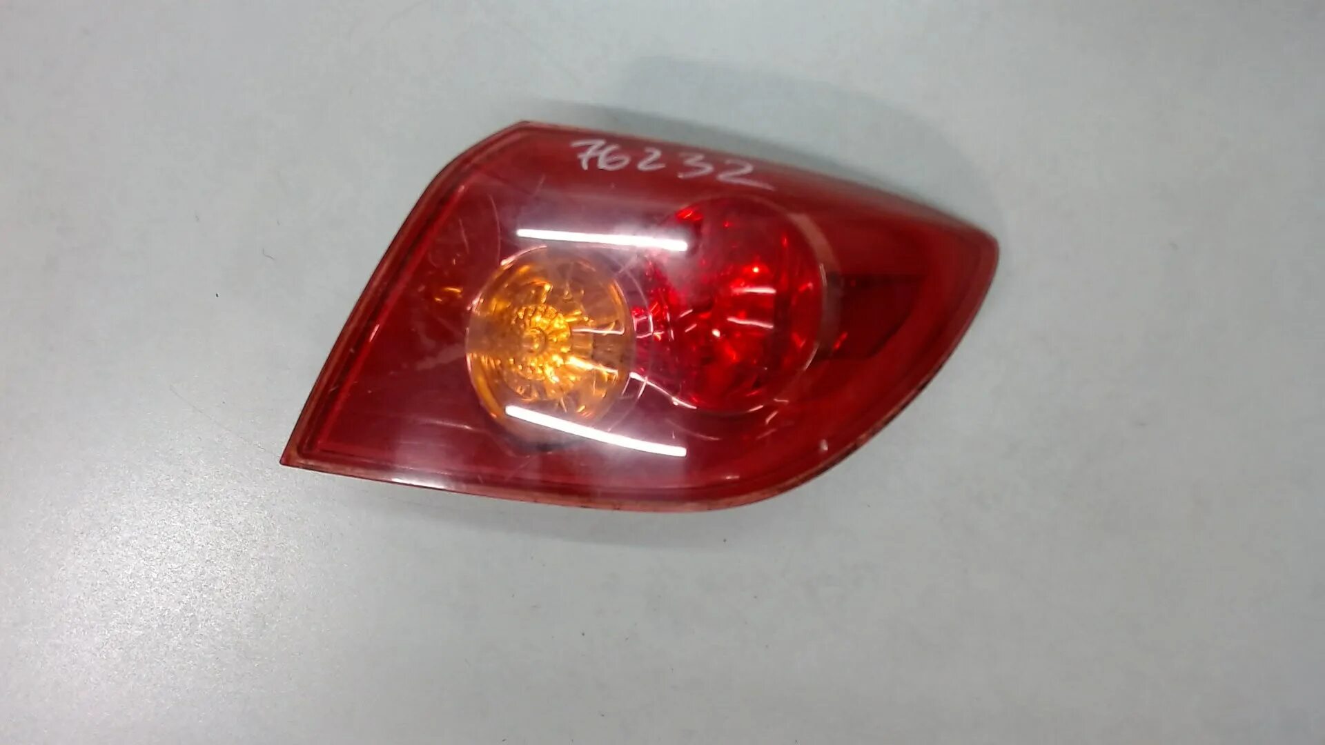 Фонари задние мазда 3 бк. Задние фонари mazda 3 bk седан. Задние фонари мазда 3 бк седан. Фонари задние мазда 3 бк. Задние диодные фонари мазда 3 бк седан.