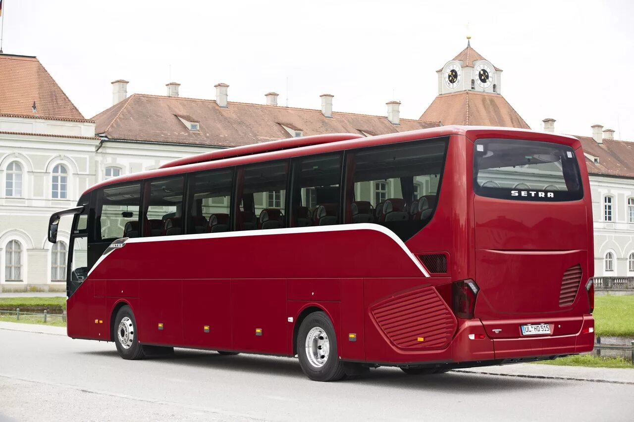 Class bus