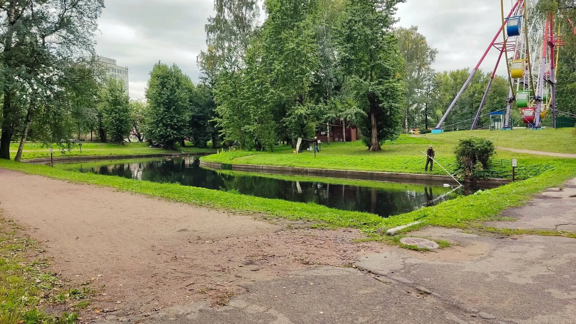 Бабушкин парк в Санкт-Петербурге. Парк им Бабушкина. Бабушкин парк набережная. Парк Бабушкина СПБ. Бабушкин парк цены