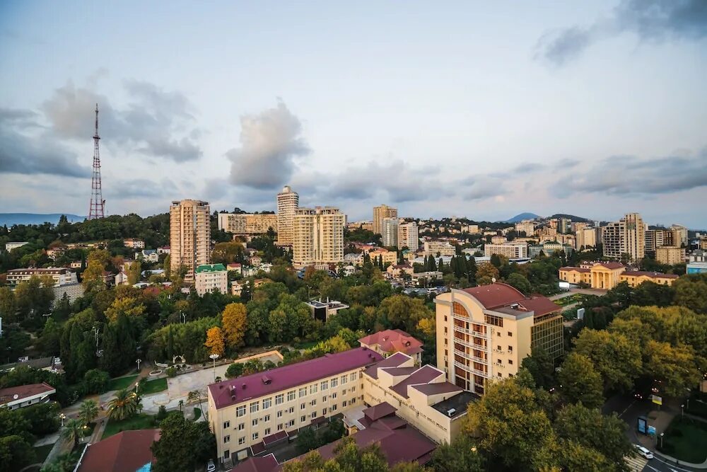 Сочи центр. ГРЦ Сочи. Центр Сочи фото. ДАЛЕКС центр Сочи. Орджоникидзе 11 сочи